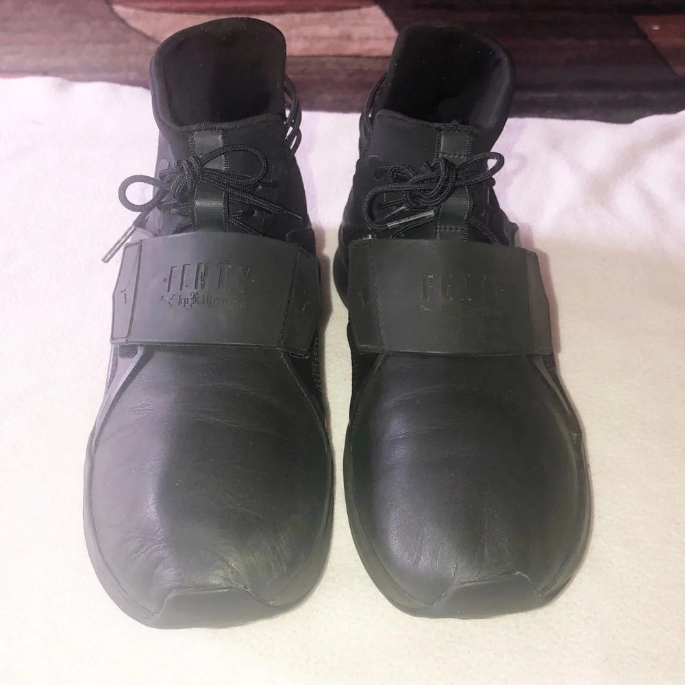 Puma Fenty by Rihanna- trainers high top.